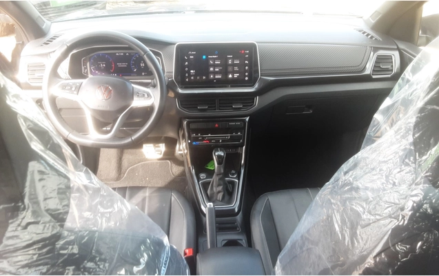 imagem-https://www.socarrao.com.br/sc-vehicle-images-prod/3935951/1789716567994-2_122140.jpg
