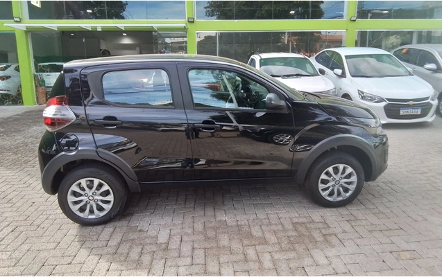 imagem-https://www.socarrao.com.br/sc-vehicle-images-prod/3935975/1789716614590-1_013028.jpg