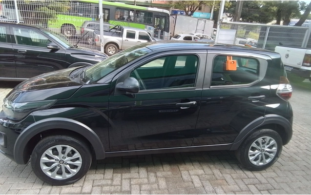 imagem-https://www.socarrao.com.br/sc-vehicle-images-prod/3935975/1789716614591-1_013033.jpg