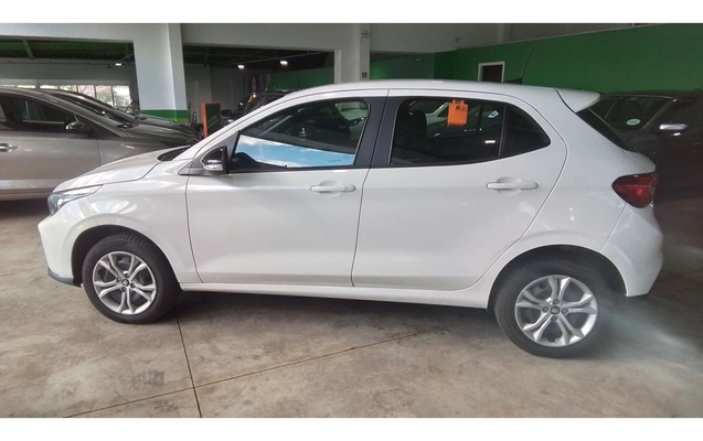 imagem-https://www.socarrao.com.br/sc-vehicle-images-prod/3935995/1789716630581-2_042333.jpg