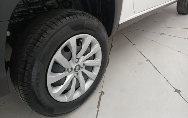 imagem-https://www.socarrao.com.br/sc-vehicle-images-prod/3936126/1789716757244-1_100857.jpg