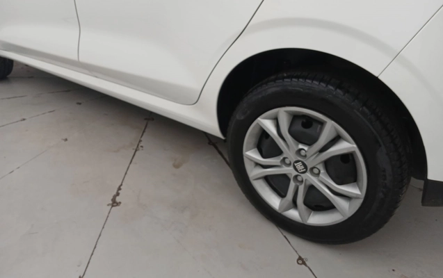 imagem-https://www.socarrao.com.br/sc-vehicle-images-prod/3936137/1789716766520-1_125755.jpg