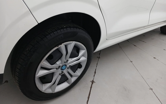 imagem-https://www.socarrao.com.br/sc-vehicle-images-prod/3936137/1789716766521-1_125757.jpg