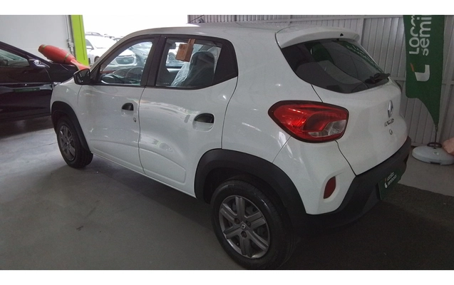 imagem-https://www.socarrao.com.br/sc-vehicle-images-prod/3936205/1789717143087-2_021527.jpg