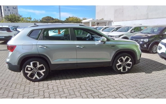 imagem-https://www.socarrao.com.br/sc-vehicle-images-prod/3936241/1789717147922-2_013357.jpg