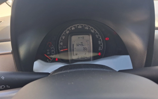 imagem-https://www.socarrao.com.br/sc-vehicle-images-prod/3936319/1789717248443-2_024527.jpg