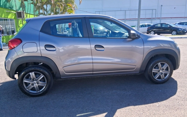 imagem-https://www.socarrao.com.br/sc-vehicle-images-prod/3936325/1789717254977-2_022601.jpg
