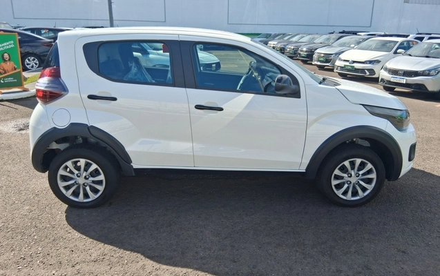 imagem-https://www.socarrao.com.br/sc-vehicle-images-prod/3936335/1789717268224-1_044851.jpg