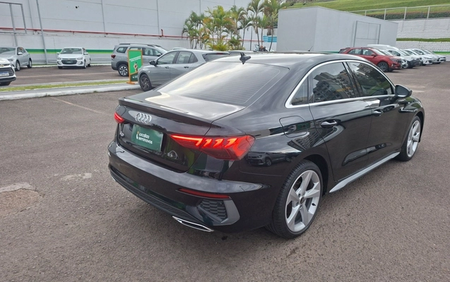 imagem-https://www.socarrao.com.br/sc-vehicle-images-prod/3936353/1789717294721-1_051110.jpg