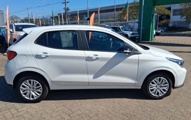imagem-https://www.socarrao.com.br/sc-vehicle-images-prod/3936557/1789718893032-1_095806.jpg