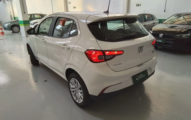 imagem-https://www.socarrao.com.br/sc-vehicle-images-prod/3936661/1789719248341-1_115435.jpg