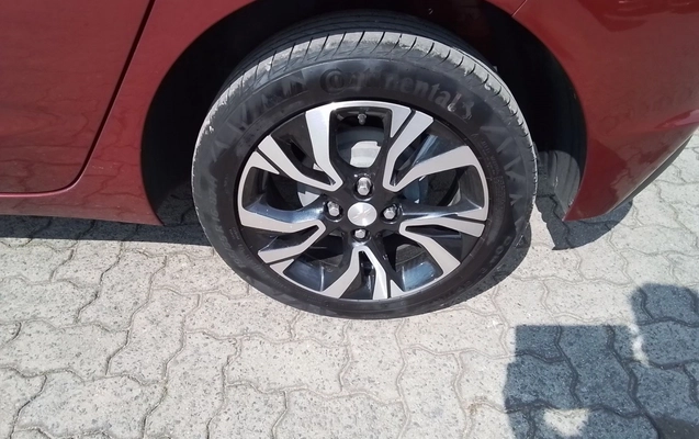 imagem-https://www.socarrao.com.br/sc-vehicle-images-prod/3936725/1789719514205-1_012914.jpg