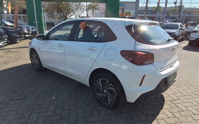 imagem-https://www.socarrao.com.br/sc-vehicle-images-prod/3936896/1789719718123-2_122124.jpg