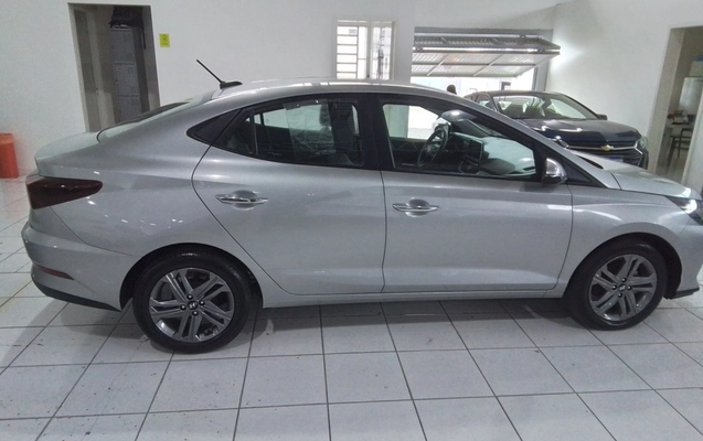imagem-https://www.socarrao.com.br/sc-vehicle-images-prod/3936932/1789720014886-2_032929.jpg