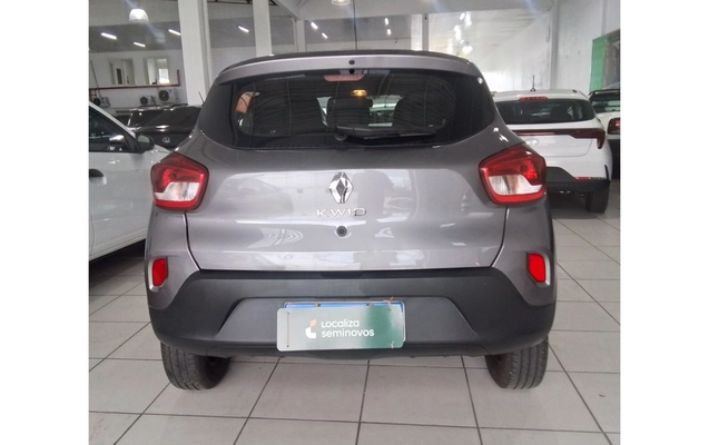 imagem-https://www.socarrao.com.br/sc-vehicle-images-prod/3936937/1789720045219-2_024034.jpg