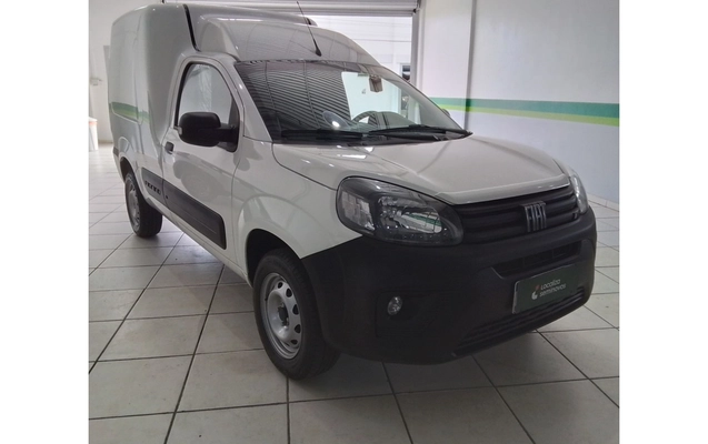 imagem-https://www.socarrao.com.br/sc-vehicle-images-prod/3936944/1789720082201-2_075058.jpg