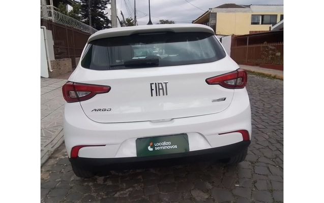 imagem-https://www.socarrao.com.br/sc-vehicle-images-prod/3936950/1789720144752-2_022705.jpg