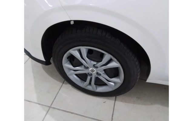 imagem-https://www.socarrao.com.br/sc-vehicle-images-prod/3936955/1789720177429-2_100730.jpg