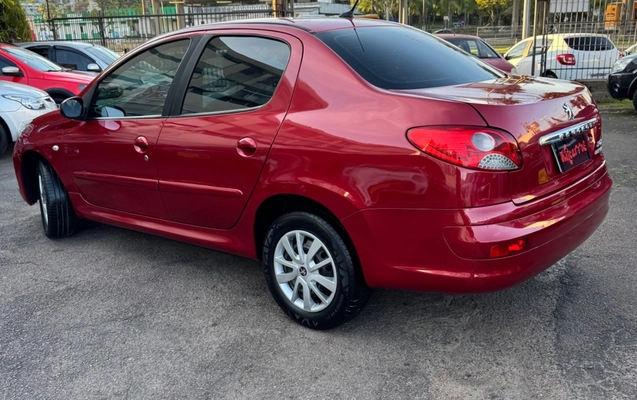 imagem-https://www.socarrao.com.br/sc-vehicle-images-prod/3937198/1789726218906-SU1HXzgwMzkuanBlZw.jpeg