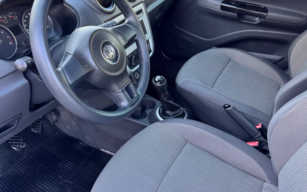 imagem-https://www.socarrao.com.br/sc-vehicle-images-prod/3937199/1789726364253-SU1HXzgwNDQuanBlZw.jpeg