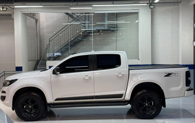 imagem-https://www.socarrao.com.br/sc-vehicle-images-prod/3937246/1789732194889-Q0hFVlJPTEVUIFMxMCBMVCBGRDJBIC0gMjAyMCAtIEJSQU5DTyAtIFFUTDJJNjYgKDMpLnBuZw.png