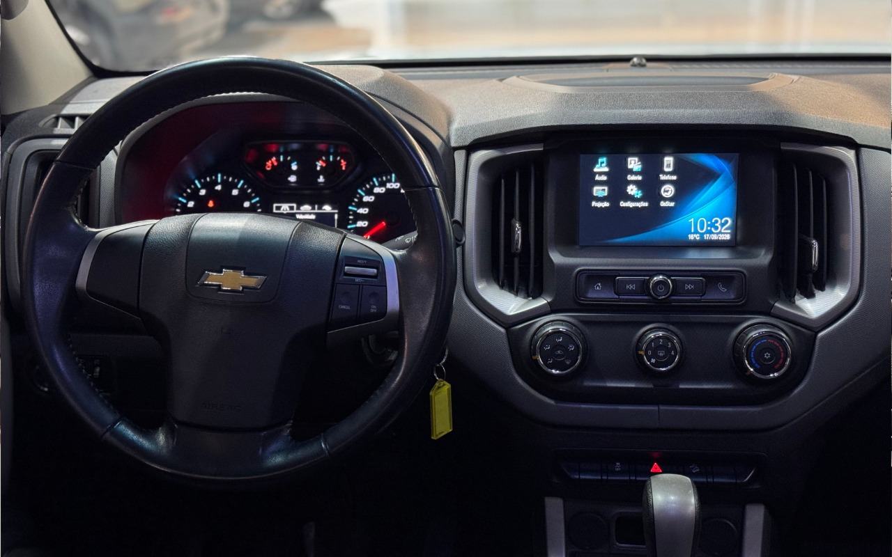 imagem-https://www.socarrao.com.br/sc-vehicle-images-prod/3937246/1789732195804-Q0hFVlJPTEVUIFMxMCBMVCBGRDJBIC0gMjAyMCAtIEJSQU5DTyAtIFFUTDJJNjYgKDE3KS5wbmc.png