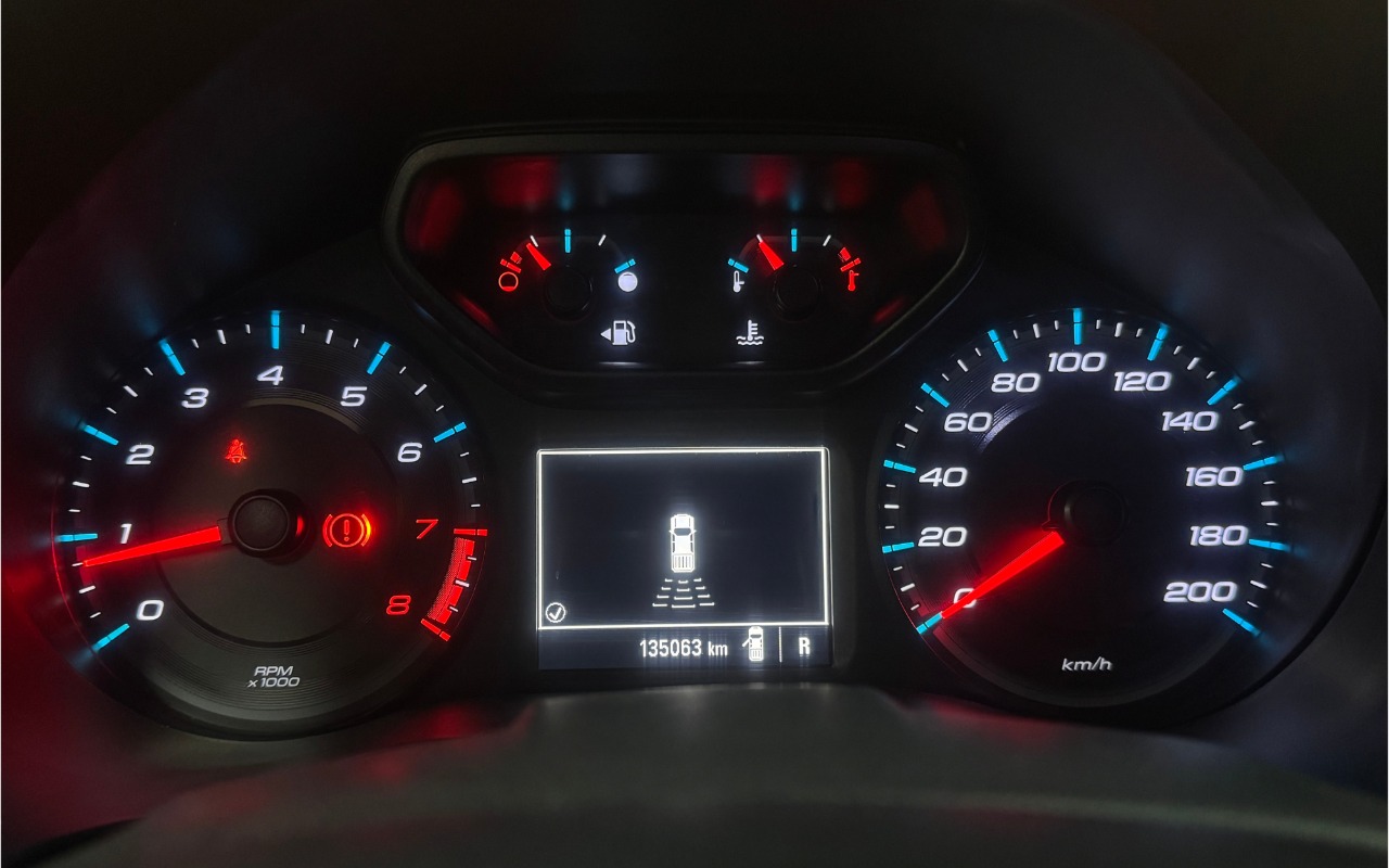 imagem-https://www.socarrao.com.br/sc-vehicle-images-prod/3937246/1789732195990-Q0hFVlJPTEVUIFMxMCBMVCBGRDJBIC0gMjAyMCAtIEJSQU5DTyAtIFFUTDJJNjYgKDIwKS5wbmc.png