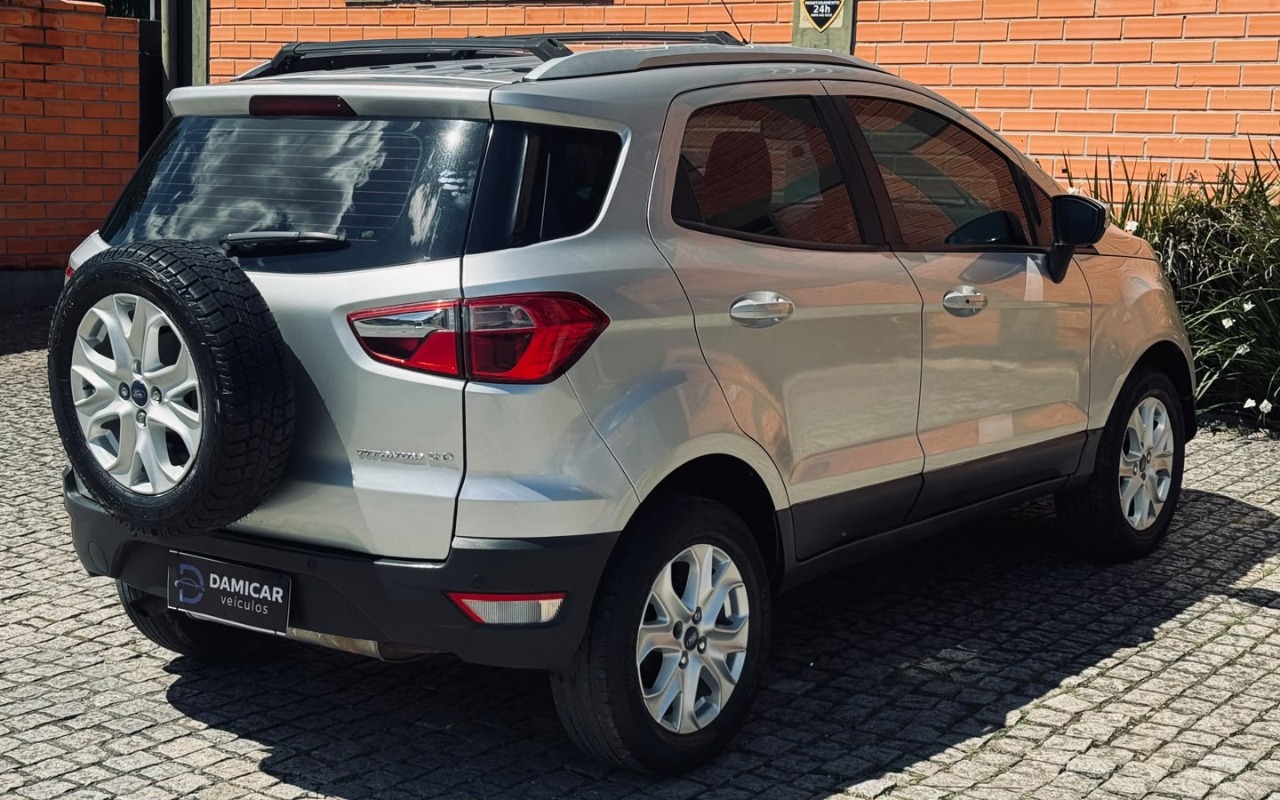 imagem-https://www.socarrao.com.br/sc-vehicle-images-prod/3937259/1789732348866-V2hhdHNBcHAgSW1hZ2UgMjAyNi0wOS0xNiBhdCAxMS4yMi41OC5qcGVn.jpeg