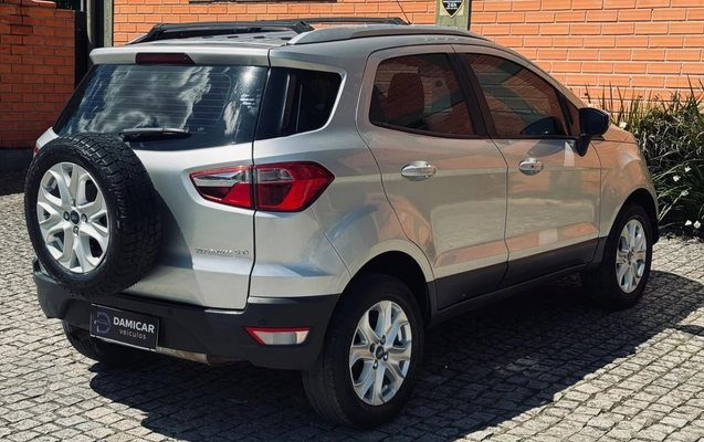 imagem-https://www.socarrao.com.br/sc-vehicle-images-prod/3937259/1789732348866-V2hhdHNBcHAgSW1hZ2UgMjAyNi0wOS0xNiBhdCAxMS4yMi41OC5qcGVn.jpeg