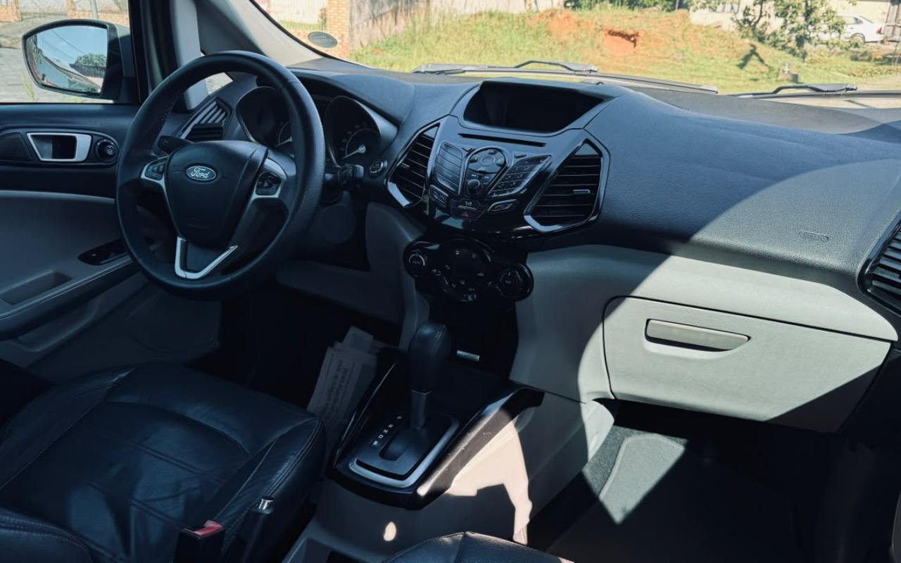 imagem-https://www.socarrao.com.br/sc-vehicle-images-prod/3937259/1789732348923-V2hhdHNBcHAgSW1hZ2UgMjAyNi0wOS0xNSBhdCAxMC4zOS40OSAoMSkuanBlZw.jpeg