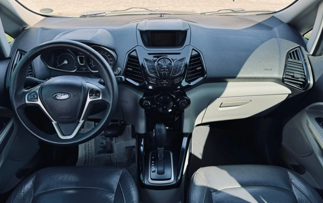 imagem-https://www.socarrao.com.br/sc-vehicle-images-prod/3937259/1789732349019-V2hhdHNBcHAgSW1hZ2UgMjAyNi0wOS0xNSBhdCAxMC4zOS41MCAoMykuanBlZw.jpeg
