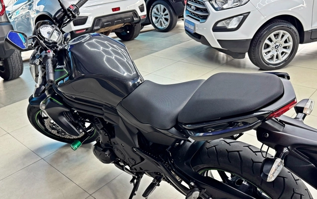 imagem-https://www.socarrao.com.br/sc-vehicle-images-prod/3937271/1789753650724-71l2HncWrdCsGdV64ldKjUlWXiRDw2w4.jpg