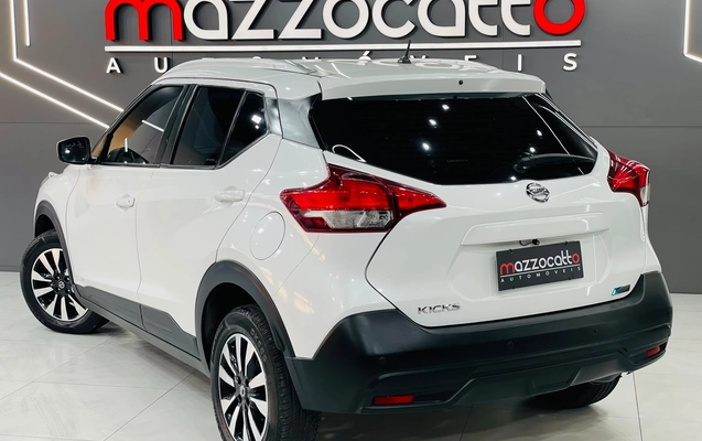 imagem-https://www.socarrao.com.br/sc-vehicle-images-prod/3937530/1789733239396-003_a681adae56a6e73df95a478b1f54d4d3.jpg