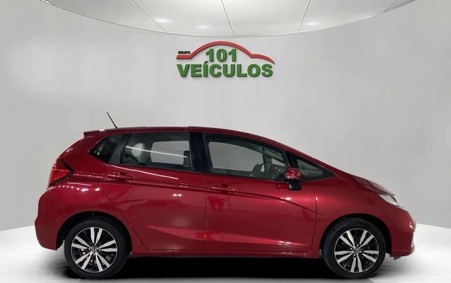 imagem-https://www.socarrao.com.br/sc-vehicle-images-prod/3937628/1789733515985-003_9f22c773343564c0d792e67f5cc86757.jpg