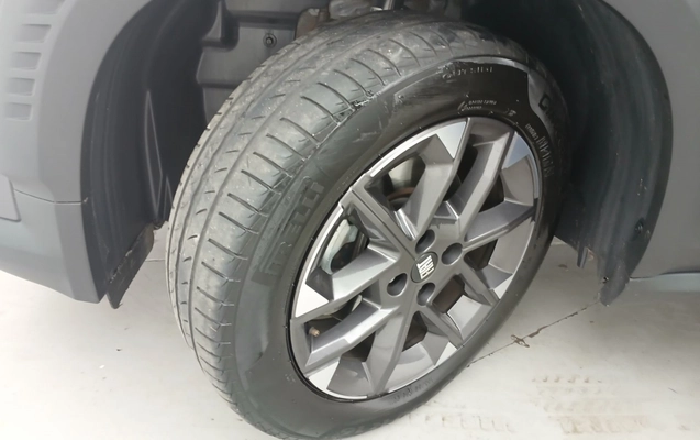 imagem-https://www.socarrao.com.br/sc-vehicle-images-prod/3938020/1789734370409-1_042206.jpg