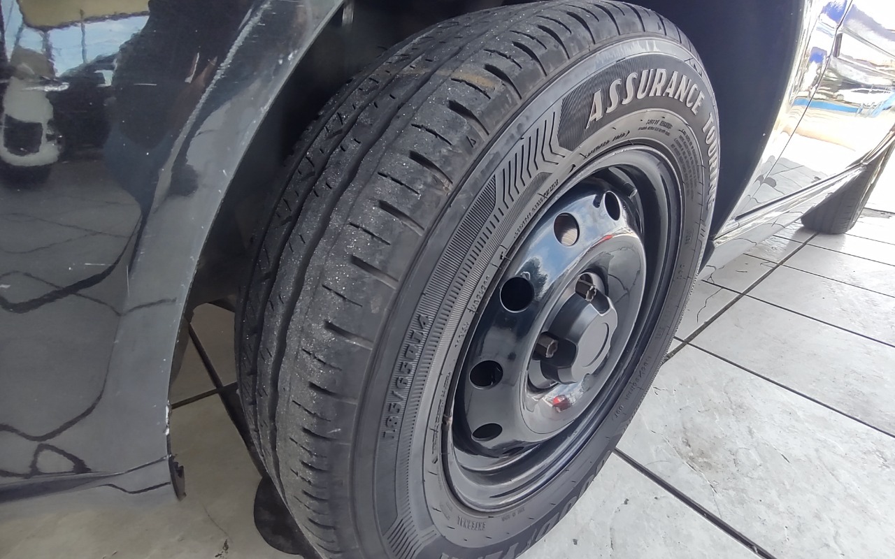 imagem-https://www.socarrao.com.br/sc-vehicle-images-prod/3938101/1789734672673-SU1HXzIwMjYwOTE1XzEwMzI1ODk3Nl9IRFIuanBn.jpg