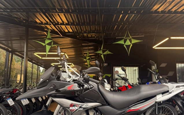 imagem-https://www.socarrao.com.br/sc-vehicle-images-prod/3938122/1789734599886-V2hhdHNBcHAgSW1hZ2UgMjAyNi0wOS0xNyBhdCAxNy4yNC4yMiAoMykuanBlZw.jpeg