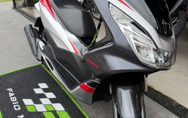imagem-https://www.socarrao.com.br/sc-vehicle-images-prod/3938156/1789734683336-V2hhdHNBcHAgSW1hZ2UgMjAyNi0wOS0xNiBhdCAxNy4zMS4yNSAoNykuanBlZw.jpeg