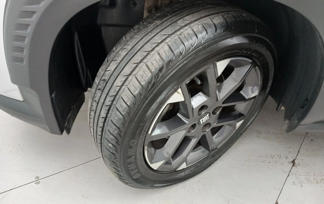 imagem-https://www.socarrao.com.br/sc-vehicle-images-prod/3938186/1789734800276-1_085837.jpg