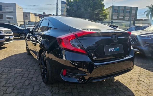 imagem-https://www.socarrao.com.br/sc-vehicle-images-prod/3938210/1789734891108-PULMUVYsoaWxoIoklysQxnpKkkSfZcYF.jpg