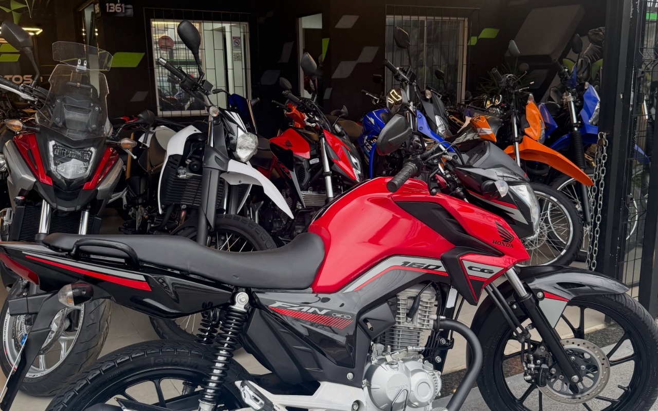 imagem-https://www.socarrao.com.br/sc-vehicle-images-prod/3938217/1789734898180-ODEzOTc2MjUwXzE4MTI1NDE1ODgzODQyMjQ4XzQ4NDUyMTgwOTM1MDM1NzUyNjZfbi5qcGc.jpg