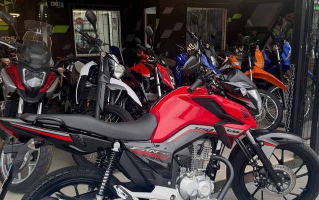 imagem-https://www.socarrao.com.br/sc-vehicle-images-prod/3938217/1789734898180-ODEzOTc2MjUwXzE4MTI1NDE1ODgzODQyMjQ4XzQ4NDUyMTgwOTM1MDM1NzUyNjZfbi5qcGc.jpg