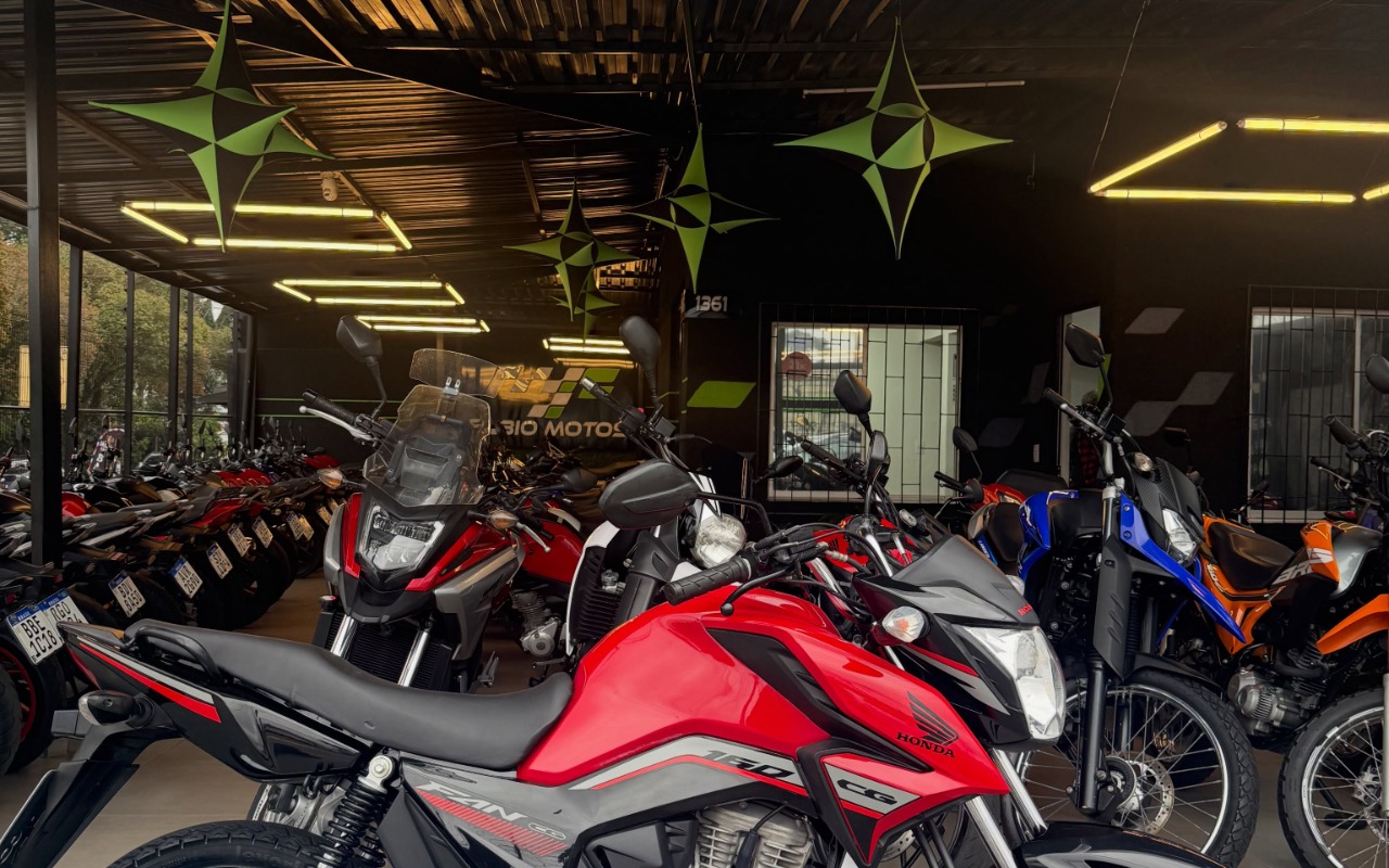 imagem-https://www.socarrao.com.br/sc-vehicle-images-prod/3938217/1789734898345-ODE0ODc1MDQwXzE4MTI1NDE1ODgwODQyMjQ4XzM0NTA3MDkzNzA3MjQwNTcwNzJfbi5qcGc.jpg