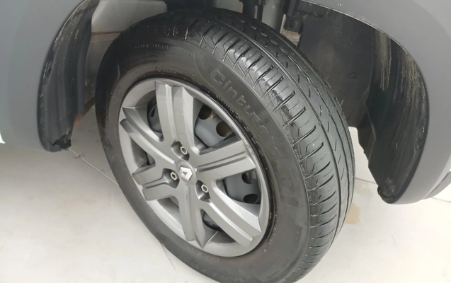 imagem-https://www.socarrao.com.br/sc-vehicle-images-prod/3938290/1789735138641-1_021223.jpg