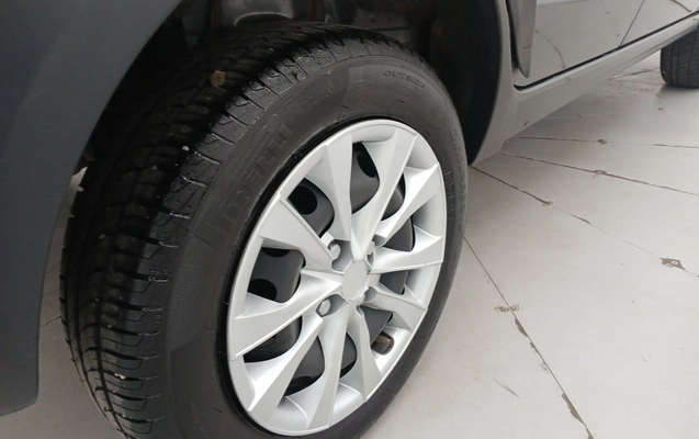 imagem-https://www.socarrao.com.br/sc-vehicle-images-prod/3938335/1789735253222-1_102044.jpg