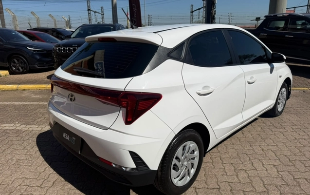 imagem-https://www.socarrao.com.br/sc-vehicle-images-prod/3938542/1789735625908-kaGu21ACa1YWMCBRwyQWePwbcwtZyFs2.jpg