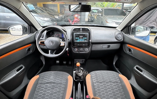 imagem-https://www.socarrao.com.br/sc-vehicle-images-prod/3938753/1789736132912-fdb4ccef652047ce85abc7a4ef8785b5_1789736052014.jpg