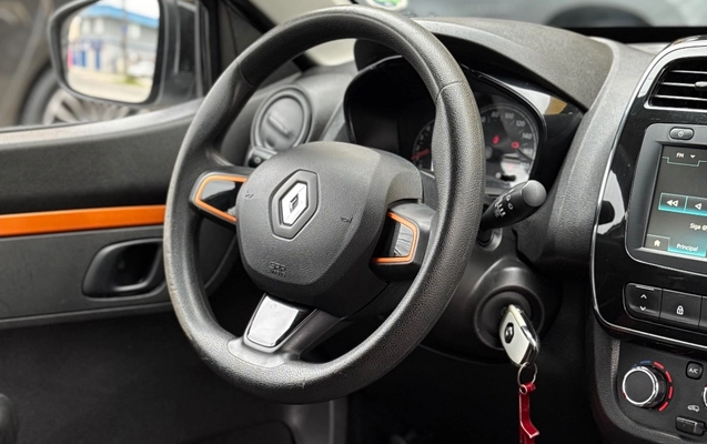 imagem-https://www.socarrao.com.br/sc-vehicle-images-prod/3938753/1789736132913-19a6e9699e6046208850a850a8ab775c_1789736052018.jpg