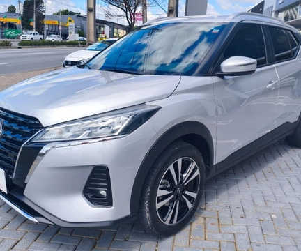 Nissan KICKS 2025 Prata — foto 1 de 3
