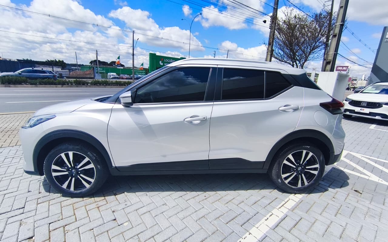 imagem-https://www.socarrao.com.br/sc-vehicle-images-prod/3938836/1789736114594-ZXggMDIuanBlZw.jpeg